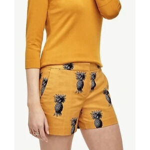 Ann Taylor Ladies Yellow Pineapple Devin City Shorts Size 2 NEW